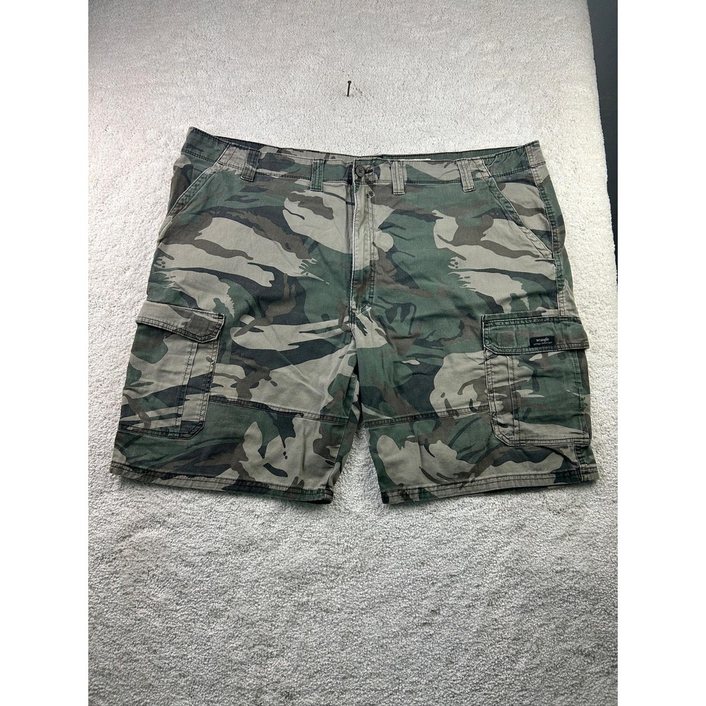 Wrangler Cargo Shorts Men 48 Green Camo Relaxed Gorpcore Outdoor Pockets Hunting